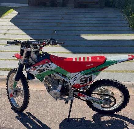 HONDA CRF 250F HONDA CRF 250F